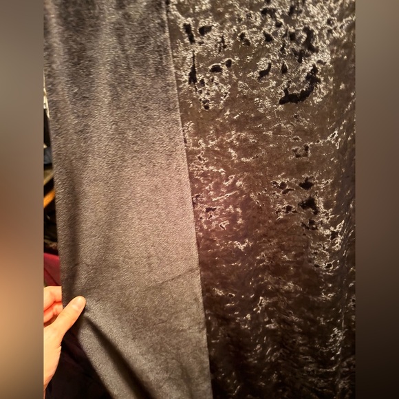 Foxblood Winona Velvet Strappy dress - NWOT - Picture 3 of 4